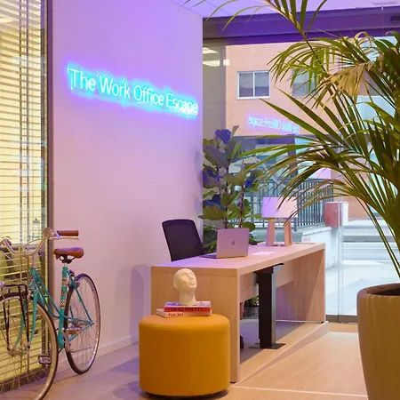 Отель Innside By Melia 4*