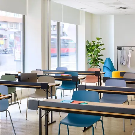 Отель Innside By Melia 4*