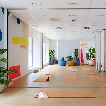 ホテル Innside By Melia