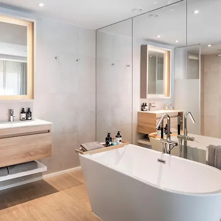 Innside By Melia Отель Сарагоса