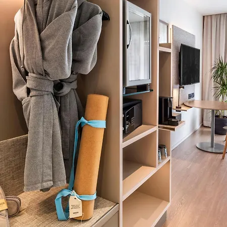 Innside By Melia Hotell 4*